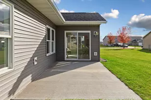 873 Escalade Ln SE, Owatonna, MN 55060 - Photo 9