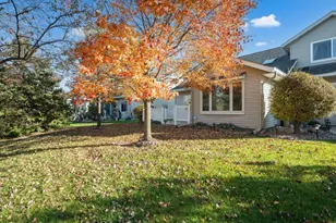 2437 Viola Heights Dr NE, Rochester, MN 55906 - Photo 43