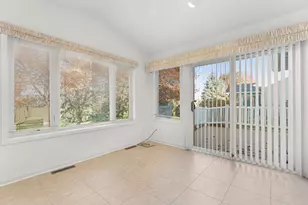 2437 Viola Heights Dr NE, Rochester, MN 55906 - Photo 13