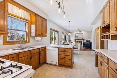 5913 Red Pine Boulevard, White Bear Township, MN 55110 - Photo 7