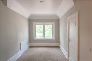 188 Wyoming St E, Saint Paul, MN 55107 - Photo 11