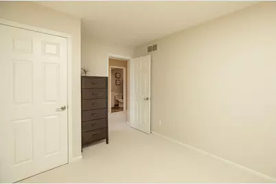 810 Foxcroft Circle SW, Rochester, MN 55902 - Photo 35