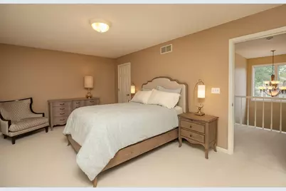 810 Foxcroft Circle SW, Rochester, MN 55902 - Photo 25