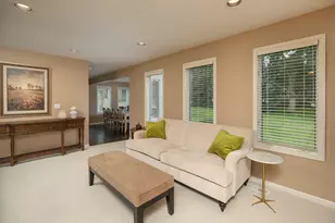 810 Foxcroft Cir SW, Rochester, MN 55902 - Photo 7