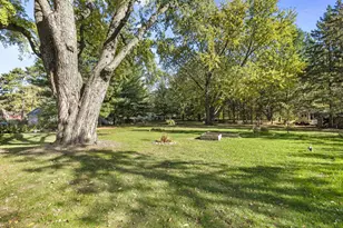 6924 Lakeview Dr, Lino Lakes, MN 55014 - Photo 33