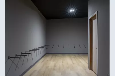 409 Central Avenue N, Faribault, MN 55021 - Photo 35