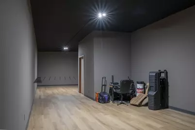 409 Central Avenue N, Faribault, MN 55021 - Photo 31