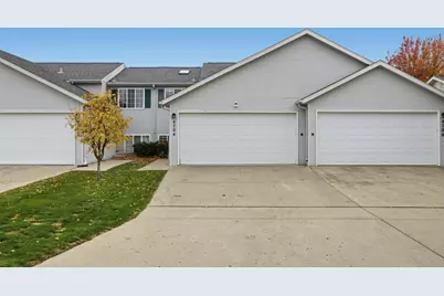 4704 8th Avenue S, Fargo,  58103 - Photo 1