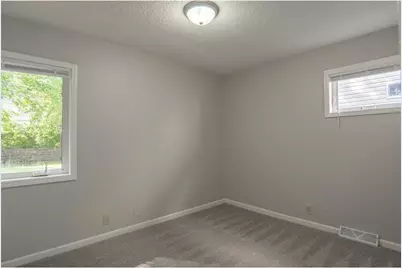 1183 Edgerton Street, Saint Paul, MN 55130 - Photo 9