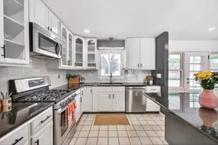 4930 Normandy Pl, Golden Valley, MN 55422 - Photo 21