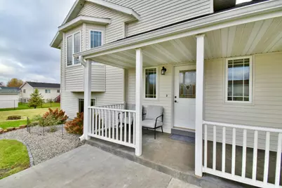 605 Gumtree Street NE, Saint Joseph, MN 56374 - Photo 3