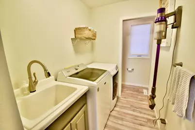 605 Gumtree Street NE, Saint Joseph, MN 56374 - Photo 5