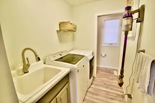 605 Gumtree Street NE, Saint Joseph, MN 56374 - Photo 5