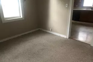 806 Grant Ave, Eveleth, MN 55734 - Photo 7