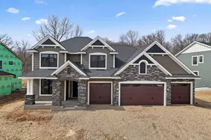 1872 Royal Blvd N, Lake Elmo, MN 55042 - Photo 1