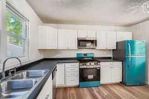 610 Fairview Ave Ave N, Saint Paul, MN 55104 - Photo 15