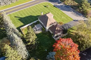 525 Sycamore Ln N, Plymouth, MN 55441 - Photo 3