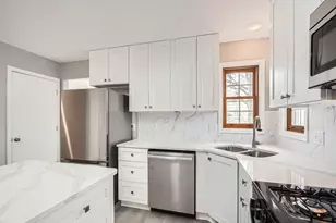 5298 S Park Dr, Savage, MN 55378 - Photo 5