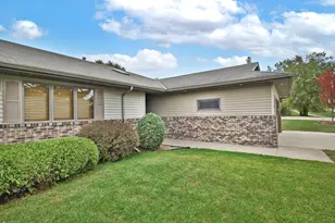 1506 E Rose St, Owatonna, MN 55060 - Photo 1