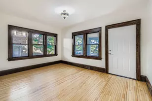 1683 Minnehaha Ave Ave E, Saint Paul, MN 55106 - Photo 3