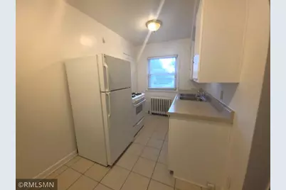 656 Cleveland Avenue S #4, Saint Paul, MN 55116 - Photo 11