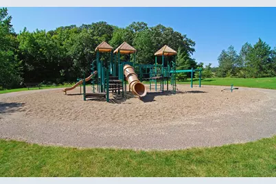 3031 Sugar Maple Drive, Chaska, MN 55318 - Photo 63