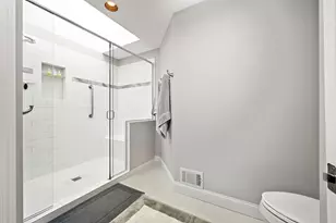 6102 Waterford Ct S, Edina, MN 55436 - Photo 19