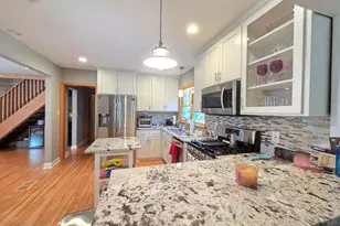 6353 Rolf Ave, Edina, MN 55439 - Photo 9