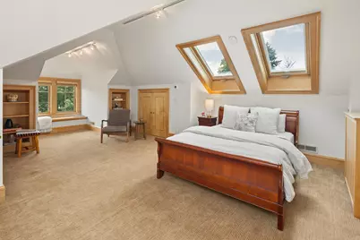 2554 W Lake Of The Isles Parkway, Minneapolis, MN 55405 - Photo 33