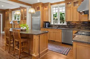 2554 W Lake of the Isles Pkwy, Minneapolis, MN 55405 - Photo 19