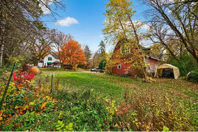 915 N Brown Road, Orono, MN 55356 - Photo 9