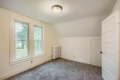 595 Hawthorne Ave Avenue E, Saint Paul, MN 55130 - Photo 13