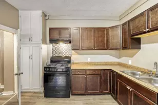 911 Sims Ave Ave, Saint Paul, MN 55106 - Photo 9