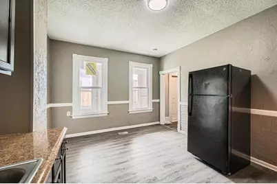 911 Sims Ave Avenue, Saint Paul, MN 55106 - Photo 11