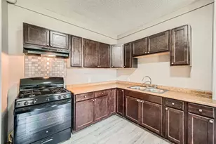 911 Sims Ave Ave, Saint Paul, MN 55106 - Photo 9