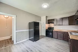 911 Sims Ave Ave, Saint Paul, MN 55106 - Photo 11