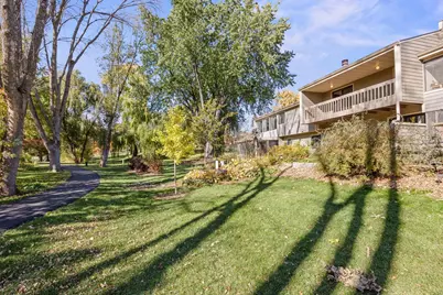 110309 Center Green Circle, Chaska, MN 55318 - Photo 25