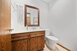 110309 Center Green Cir, Chaska, MN 55318 - Photo 15