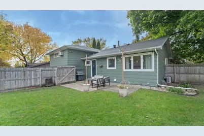 228 Terrace Drive SW, Willmar, MN 56201 - Photo 5