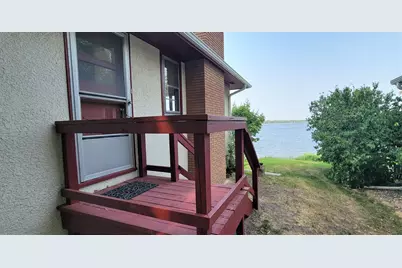 2331 W Medicine Lake Drive, Plymouth, MN 55441 - Photo 3