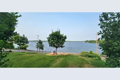 2331 W Medicine Lake Drive, Plymouth, MN 55441 - Photo 1