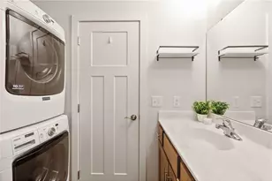 9513 Scott Ln N, Brooklyn Park, MN 55443 - Photo 39