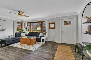 990 Hassan St SE, Hutchinson, MN 55350 - Photo 9