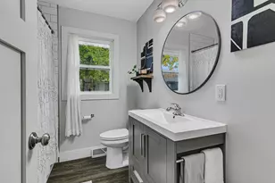 990 Hassan St SE, Hutchinson, MN 55350 - Photo 5