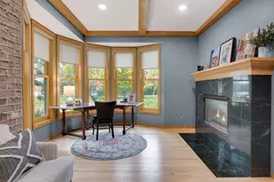 2628 Town Lake Dr, Woodbury, MN 55125 - Photo 15