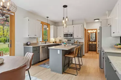 2628 Town Lake Drive, Woodbury, MN 55125 - Photo 9