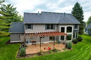 2628 Town Lake Dr, Woodbury, MN 55125 - Photo 41