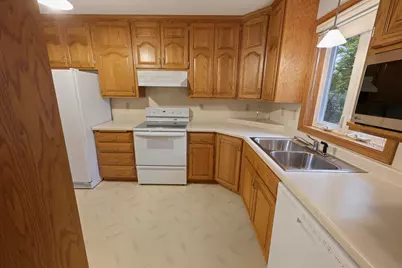 1208 36th Avenue N, Saint Cloud, MN 56303 - Photo 7