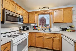 38456 Coventry Dr, North Branch, MN 55056 - Photo 17