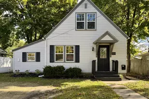 717 Blaine St, Red Wing, MN 55066 - Photo 1